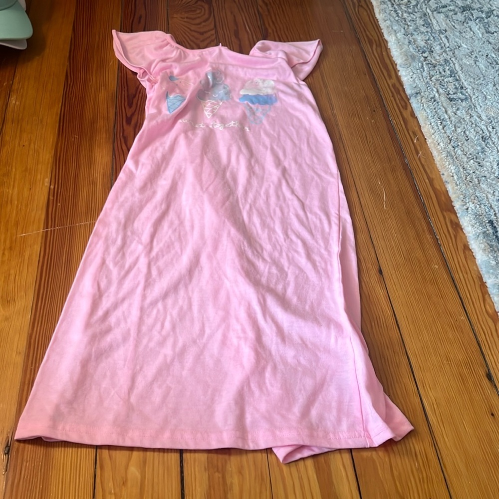 Girls nightgown